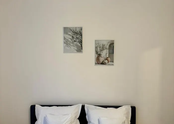 Luna Music Апартаменты *